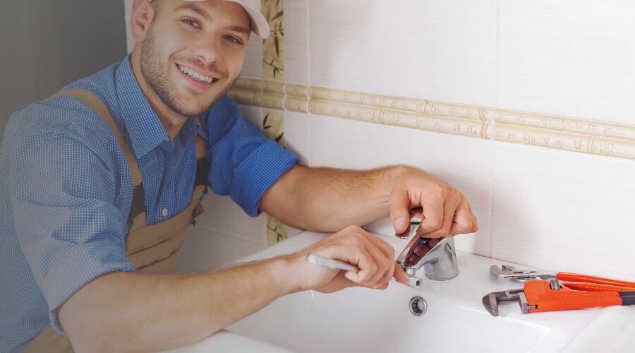Handle or spout repair in Hyampom, CA